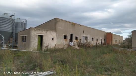 Naves en Venta Fuentepelayo ( Segovia)  Ref.1908 - SEGOVIA