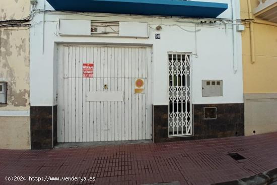 Se vende almacén en el centro de Corbera - VALENCIA