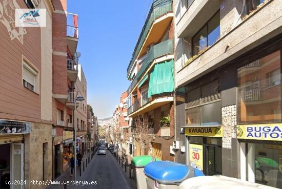 Venta Piso en Santa Coloma de Gramenet - Barcelona - BARCELONA