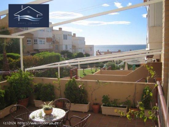 CHALET ADOSADO EN VENTA EN CABO DE LAS HUERTAS- PLAYA SAN JUAN- ALICANTE - ALICANTE