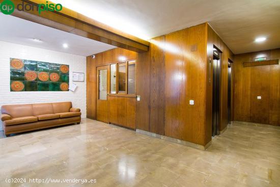  Oficina en Avenida de  Madrid en Venta - GRANADA 