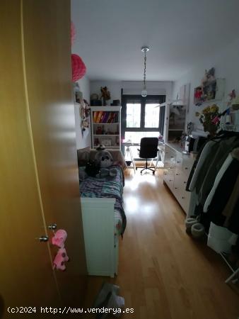 Habitación en piso compartido en San Sebastián de los Reyes. - MADRID