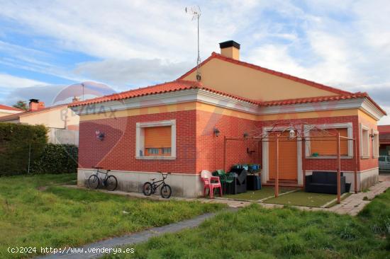 Chalet en la Urbanización el Soto - VALLADOLID