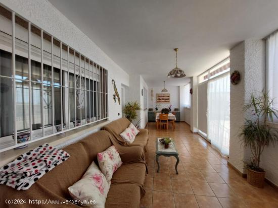 Chalet en Urb. Llano de los Pastores - Busot - ALICANTE