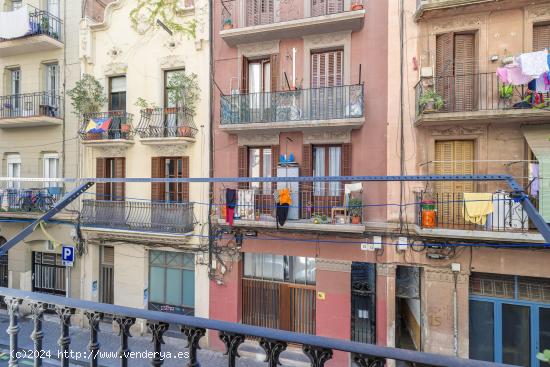 piso acojedor poble sec en venta 2 habitaciones - BARCELONA