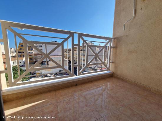 2 Dormitorios vistas despejadas y piscina comunitaria - ALICANTE