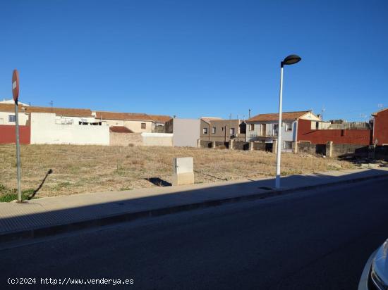 Suelo Urbano de 1385m2 en Beniarbeig - ALICANTE