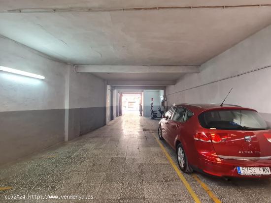 Garage para mas de 30 coches muy centrico en Villajoyosa. - ALICANTE