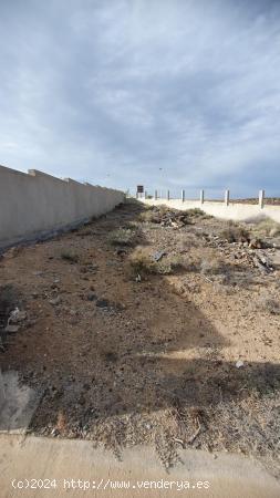 SE VENDE TERRENO URBANO CONSOLIDADO Y PROYECTO EN PRIMERA LINEA DE MAR. - SANTA CRUZ DE TENERIFE