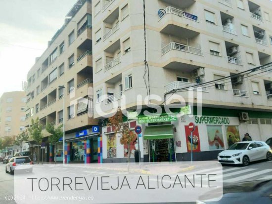  Piso en venta de 73 m² Calle Maldonado, 03181 Torrevieja (Alacant) 