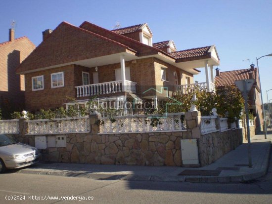 VENTA CHALET EN LEGANÉS