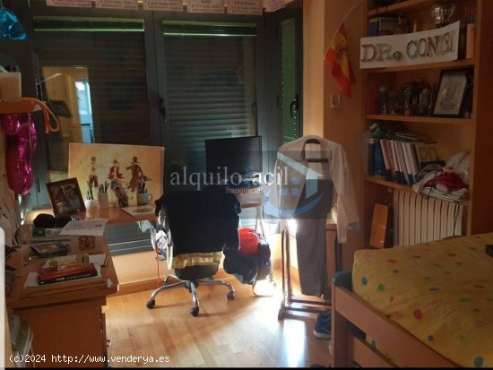 SE VENDE PISO DE 5 DORMITORIOS- AVDA DE ESPAÑA- 450.000 €