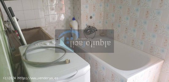 SE VENDE CASA EN BOGARRA/ 2 DORMITORIOS/ 22000 €