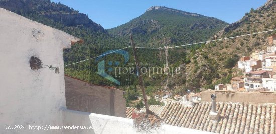 SE VENDE CASA EN BOGARRA/ 2 DORMITORIOS/ 22000 €