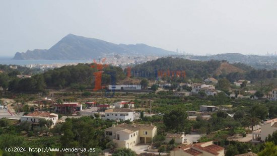 Parcela urbana con vistas al mar