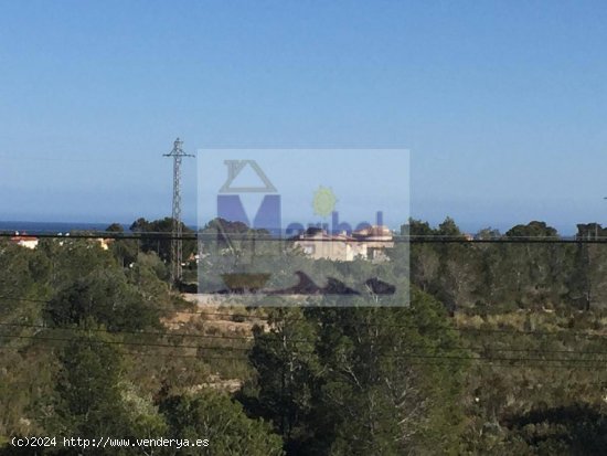 Villa con piscina y vistas al mar