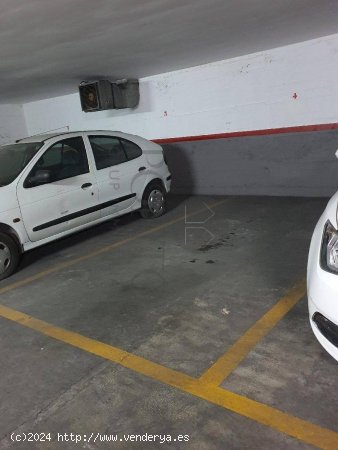 PARKING AL CARRER VAPOR