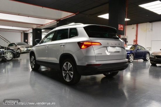 Skoda Karoq Style 1,5 TSI 150 CV de 2024 con 15 Km por 29.000 EUR. en Madrid