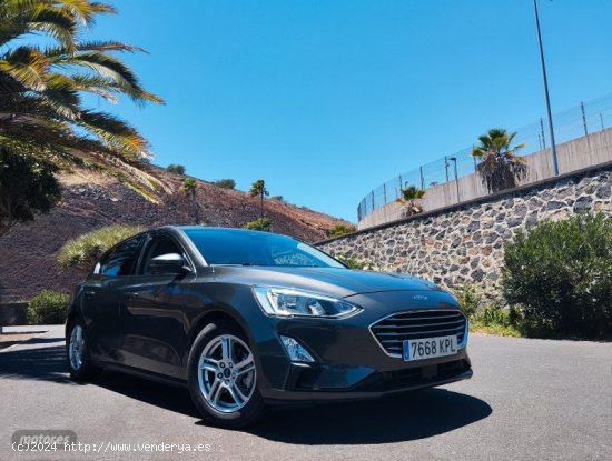 Ford Focus Trend+ 1.0 Ecoboost 92kW (125CV) de 2018 con 53.947 Km por 17.900 EUR. en Tenerife