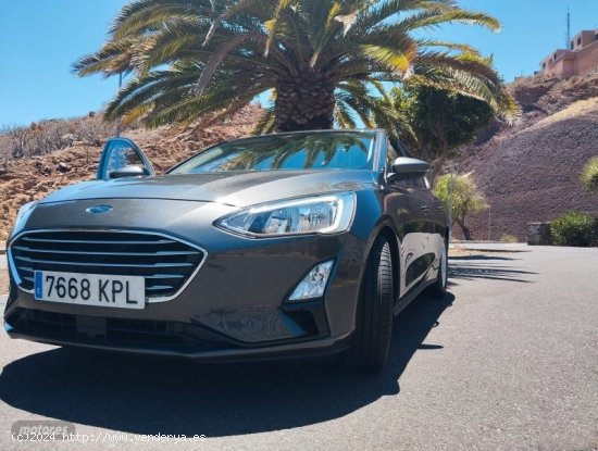 Ford Focus Trend+ 1.0 Ecoboost 92kW (125CV) de 2018 con 53.947 Km por 17.900 EUR. en Tenerife