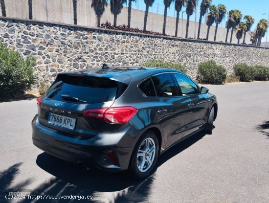 Ford Focus Trend+ 1.0 Ecoboost 92kW (125CV) de 2018 con 53.947 Km por 17.900 EUR. en Tenerife