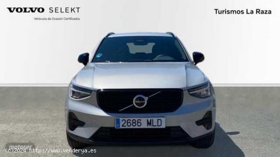 Volvo XC40 XC40 Plus, B3 mild hybrid, Gasolina, Dark de 2023 con 22.710 Km por 36.900 EUR. en Sevill