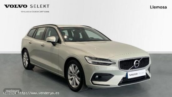 Volvo V 60 2.0 D4 MOMENTUM AUTO 190 5P de 2018 con 142.000 Km por 26.400 EUR. en Lleida