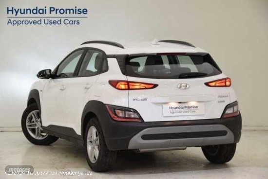 Hyundai Kona FL TGDI 1.0 120CV 48V 4X2 MAXX de 2021 con 22.242 Km por 23.900 EUR. en Barcelona