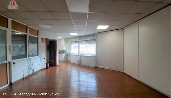 NAVE INDUSTRIAL CON OFICINA Y APARCAMIENTO EN LA VALENZÁ. - ORENSE