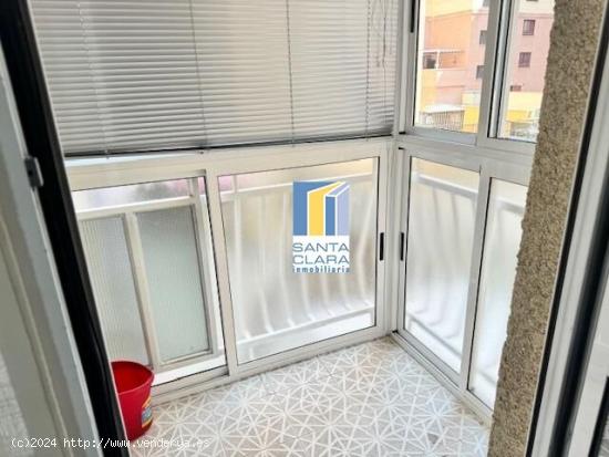 PISO EN VENTA DE 3 DORMITORIOS, 2 BAÑOS Y PLAZA DE GARAJE EN ZONA LAS VIÑAS, ZAMORA. - ZAMORA