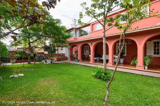 Chalet en el Monte Lentiscal - LAS PALMAS