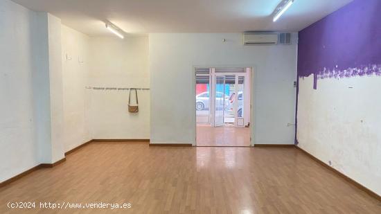 LOCAL COMERCIAL CON SUELO DE PARQUET. ZONA SAN MARCELINO. - VALENCIA