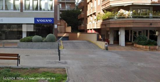  Venta de plazas de aparcamiento en calle  Via Augusta , barrio Sant Gervasi-Galvany-Barcelona - BARC 