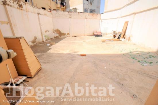 ¡GRAN OPORTUNIDAD! LOCAL COMERCIAL PARA REFORMAR CON GRAN TERRAZA - VALENCIA