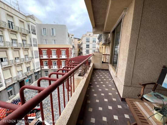 Se vende tercer piso con ascensor junto al Arsenal de Cartagena - MURCIA