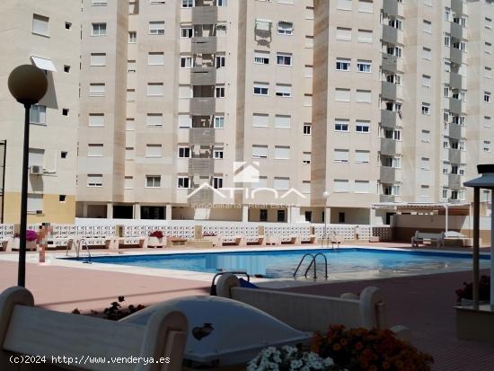 Apartamento completamente reformado, ubicado en la playa de Gandia, a solo 50 metros del mar - VALEN