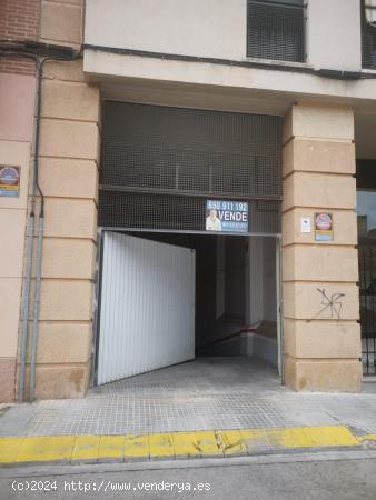 ¡¡¡Plaza de parking en zona Sant Pere!!! - VALENCIA