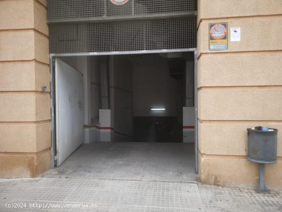 ¡¡¡Plaza de parking en zona Sant Pere!!! - VALENCIA