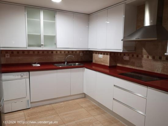  ATENCION INVERSORES !!Magnífico piso semi-estrenar de lujo en venta - ALICANTE 