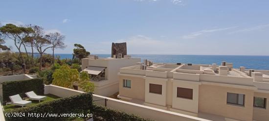 Primera linea de playa. Vivienda en alquiler, a tan solo 10 minutos en coche de Puerto Banús - MALA