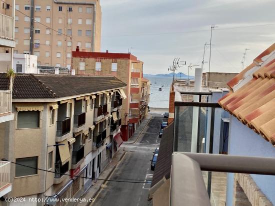 ÁTICO TIPO DÚPLEX CON DOS TERRAZAS  MUY CERCA DE LA PLAYA EN PERFECTO ESTADO - MURCIA