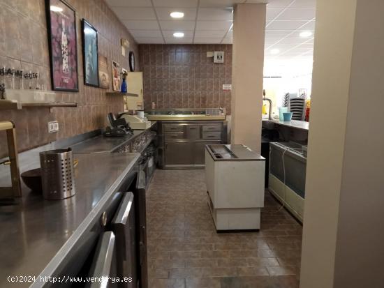 SE VENDE LOCAL MONTADO PARA CAFETERIA - ALICANTE