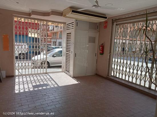 SE VENDE LOCAL MONTADO PARA CAFETERIA - ALICANTE