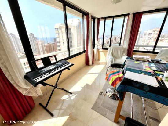 Apartamento con vistas panorámicas en playa de levante - Av. Europa www.inmobiliarialesdunes.com - 