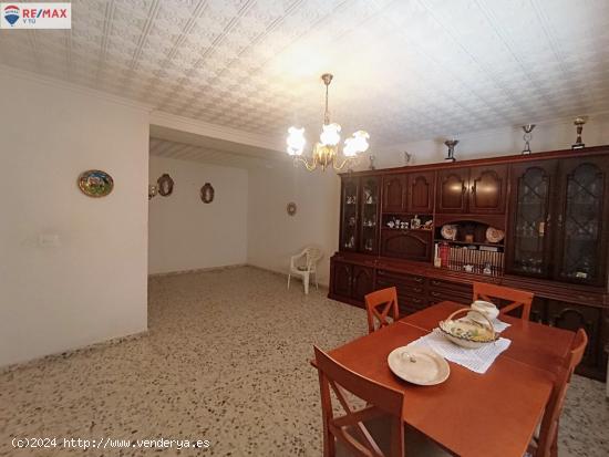 CASA EN VENTA EN TORRES DE BERRELLEN - ZARAGOZA