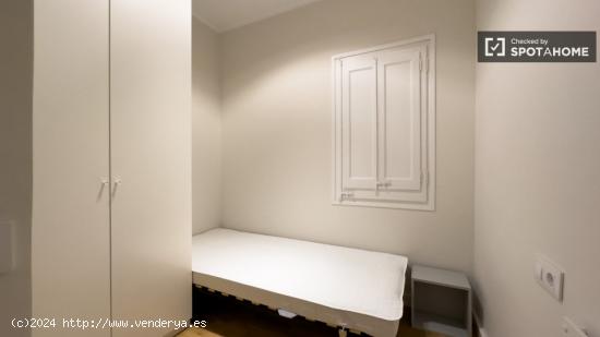 Apartamento de 2 dormitorios en alquiler en Sant Antoni - BARCELONA