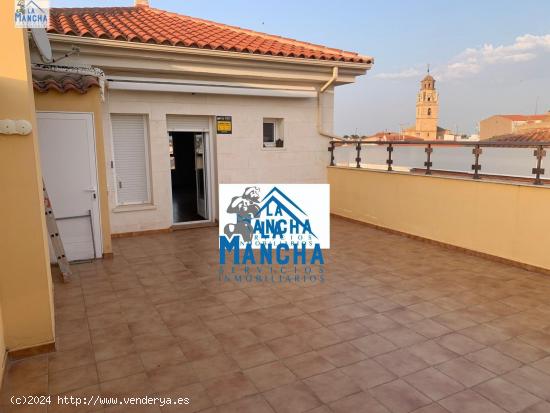 REF: C237 INMOBILIARIA LA MANCHA VENDE ADOSADO DE LUJO EN LA GINETA - ALBACETE