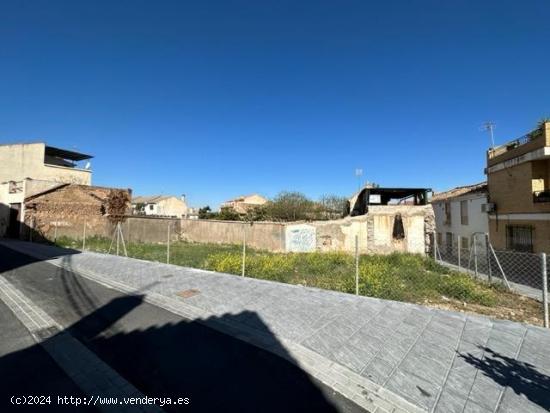 Terreno urbano en el centro de La Zubia. - GRANADA