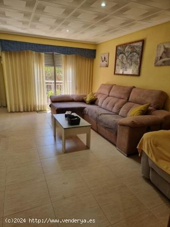 Piso en venta en Benicalap, Valencia - VALENCIA