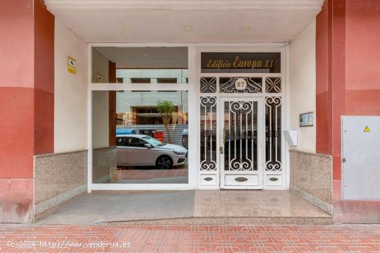 APARTAMENTO DE 1 DORMITORIO 1 BAÑO EN PAQUE DE LAS NACIONES (TORREVIEJA) ALICANTE. - ALICANTE